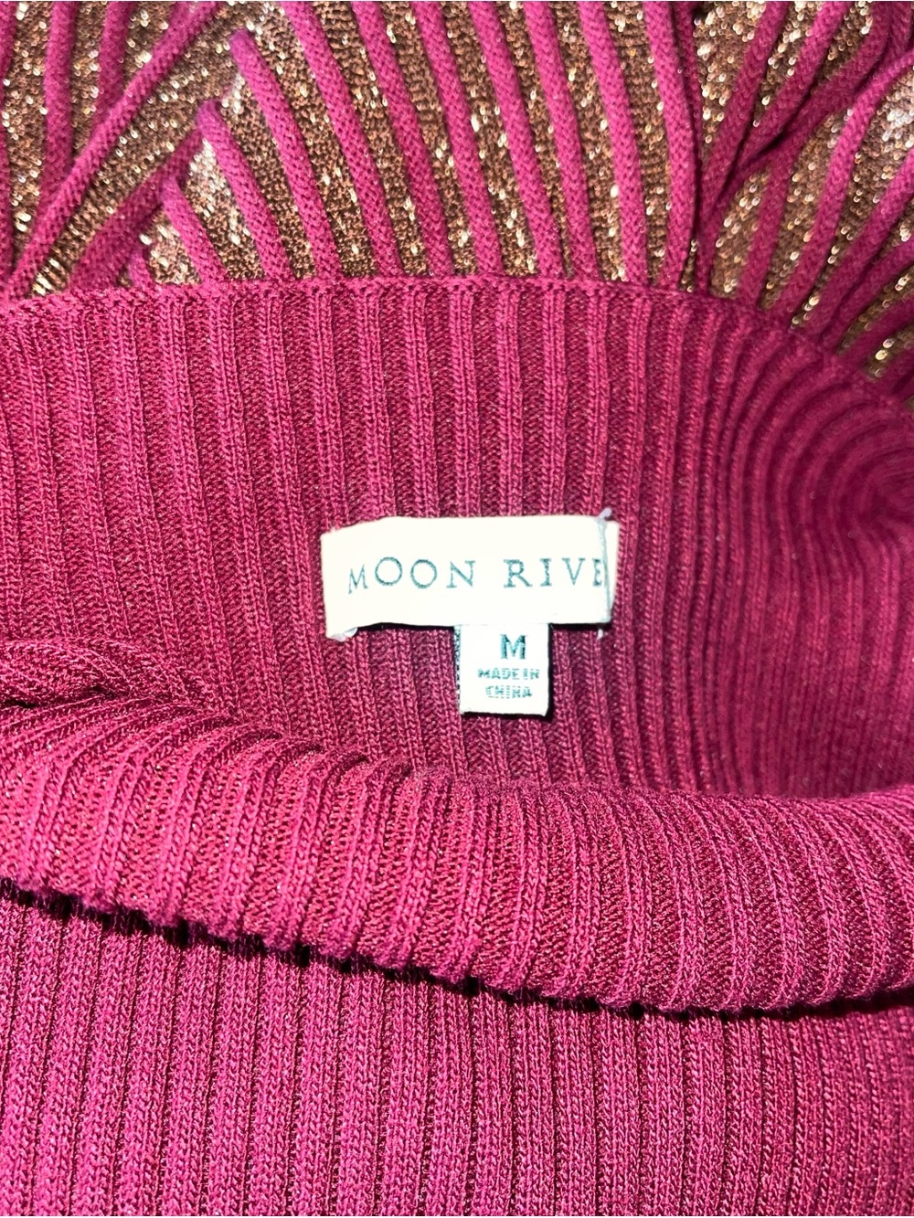 Moon River Ribbed Sleeveless Midi Dress in Burgundy with Pleated Hem - Picture 10 of 11